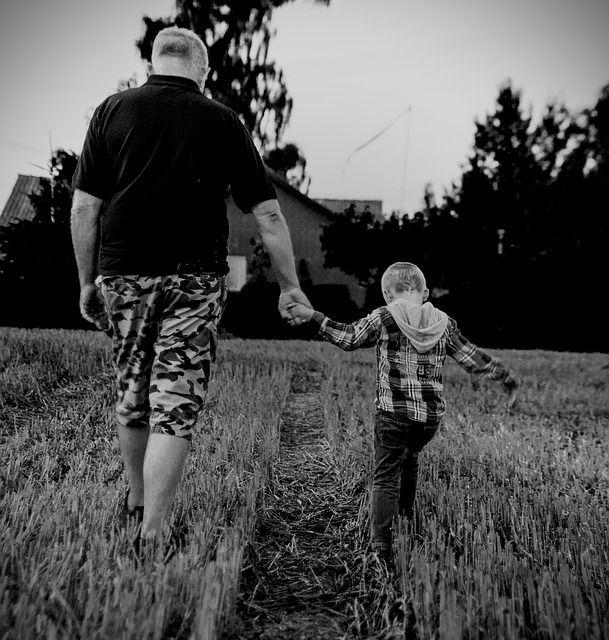 Das Leben eines Pflegekindes - die traurigen Fakten