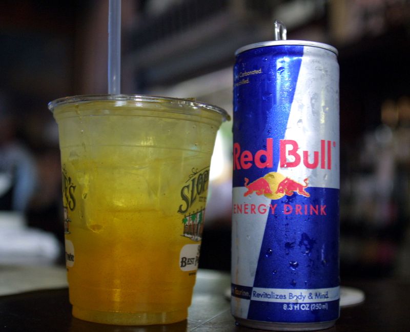 Frau trinkt 28 Dosen Red Bull am Tag!