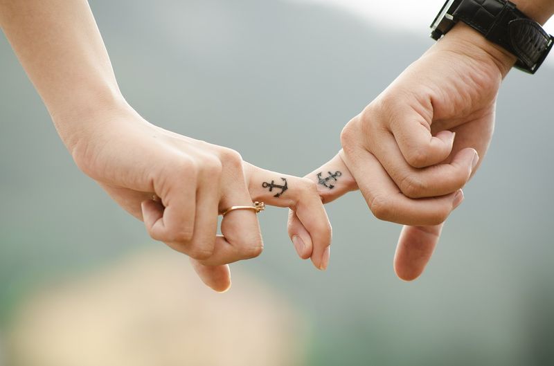 9 einfache Tipps, mit denen eine Beziehung wie am Schnürchen läuft!