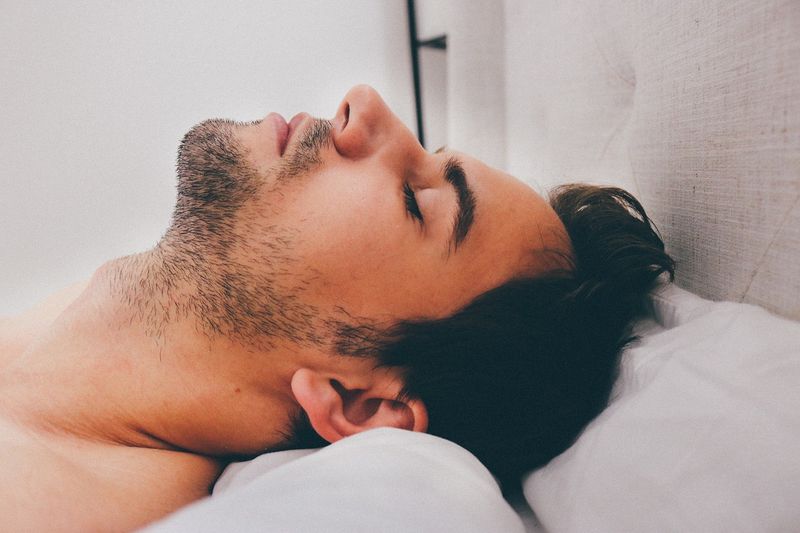9 peinliche Augenblicke, die jedes Paar garantiert erlebt!