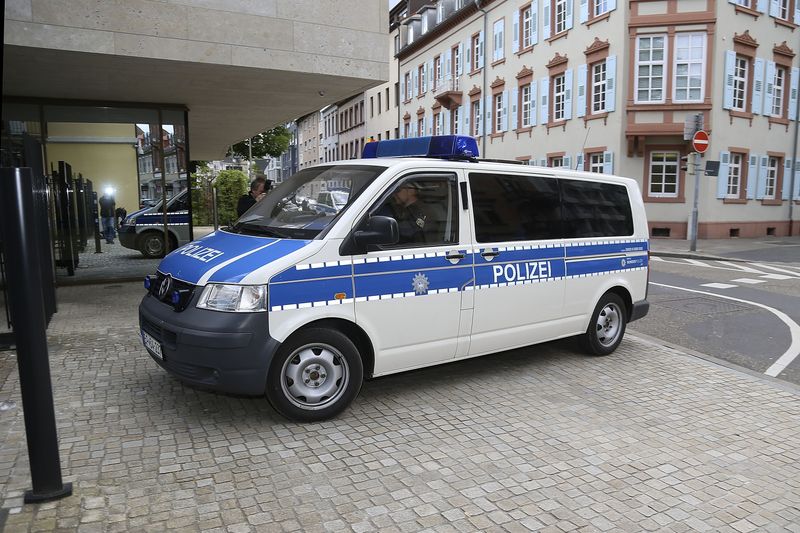 Zwei Fünfjährige essen Pizza - Dann kam die Polizei