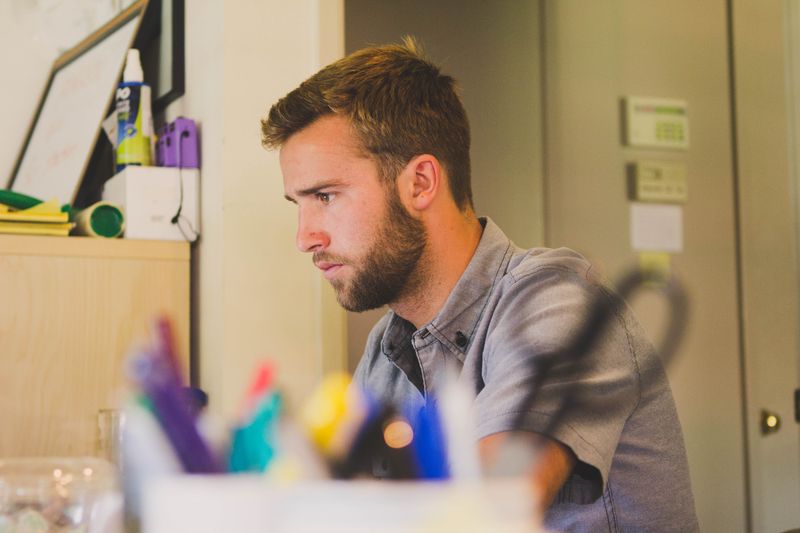 5 Gründe, warum du deinen Job ganz dringend kündigen solltest!