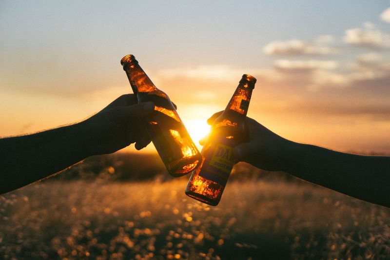 9 Mythen über Alkohol, die nicht stimmen