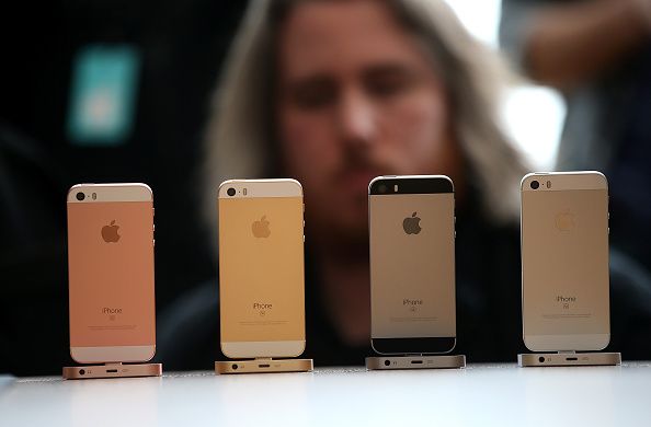 Hast DU das gewusst? Wofür steht das "i" in "iPhone"?!