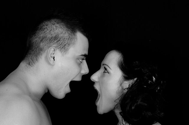 6 Dinge, die Du vor deinem Partner nicht tun solltest