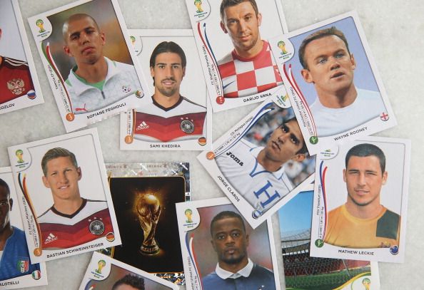 SO viel kostet ein volles Panini-Album wirklich!