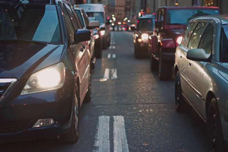 Die 8 größten Fehler beim Autofahren: Das macht jeder Autofahrer